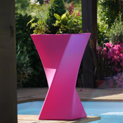 Maceta Design - 55x55 x A.100cm  Fucsia